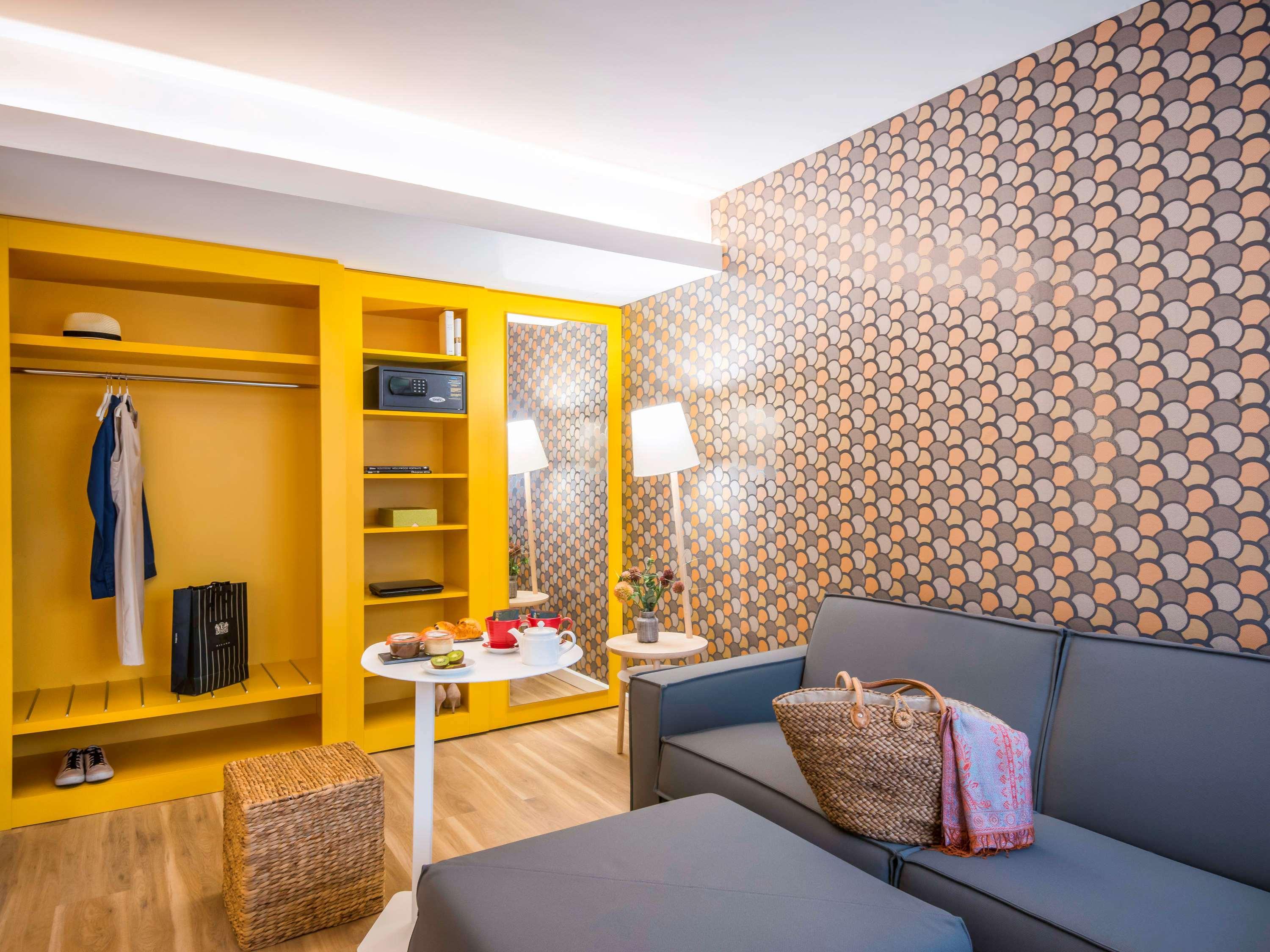 Ibis Styles Nice Cap 3000 Aeroport Saint-Laurent-du-Var Dış mekan fotoğraf