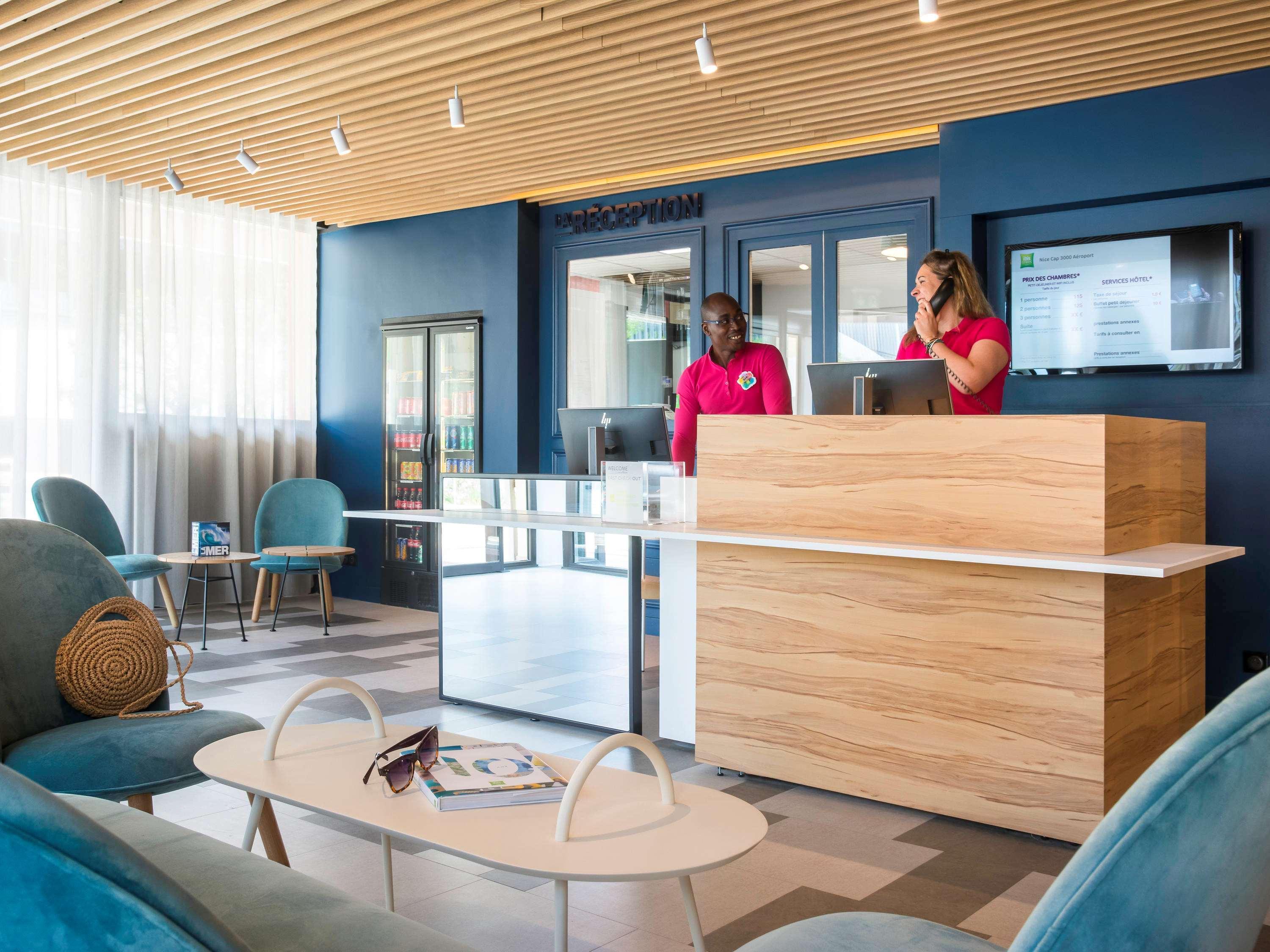 Ibis Styles Nice Cap 3000 Aeroport Saint-Laurent-du-Var Dış mekan fotoğraf