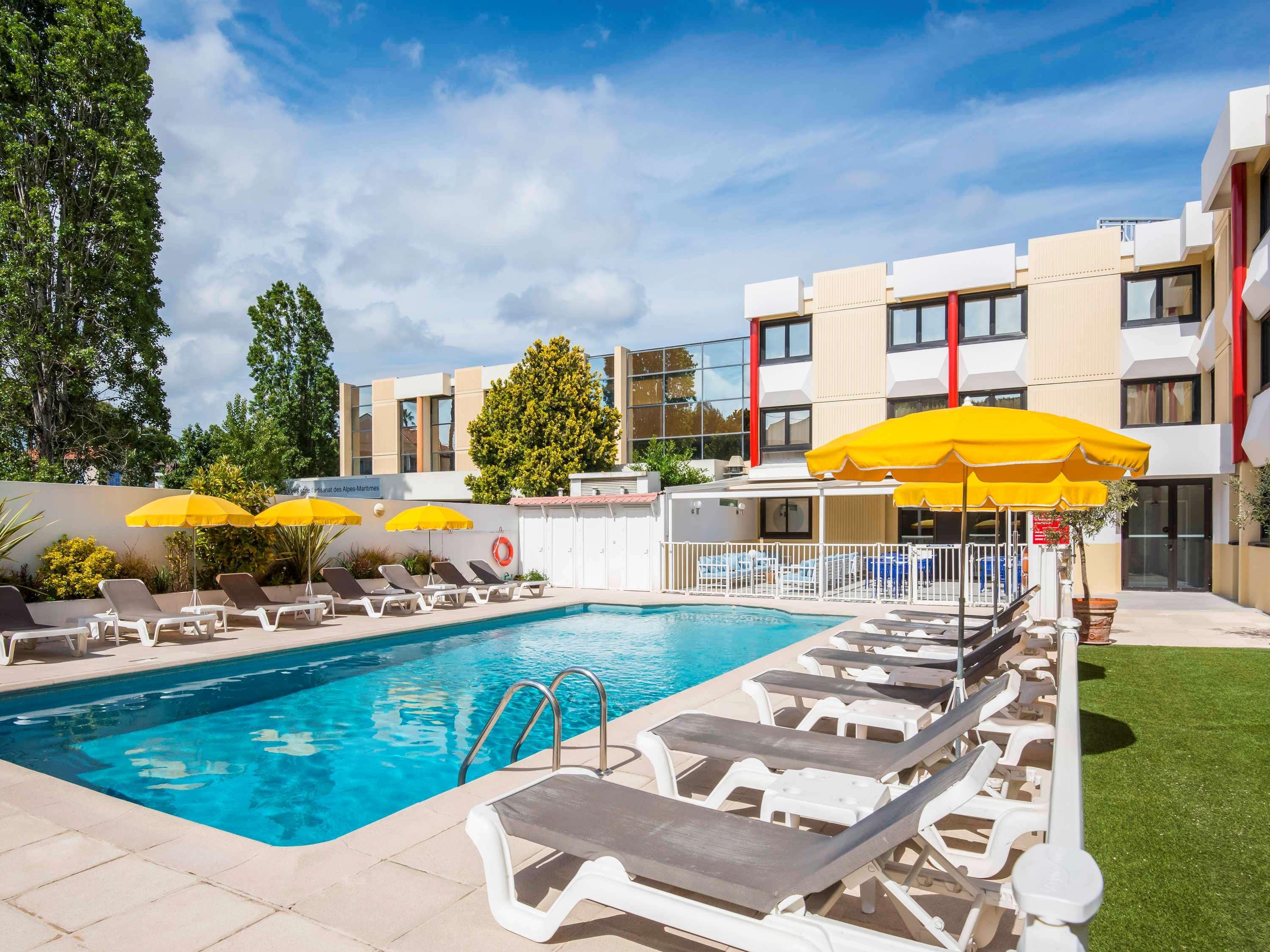 Ibis Styles Nice Cap 3000 Aeroport Saint-Laurent-du-Var Dış mekan fotoğraf