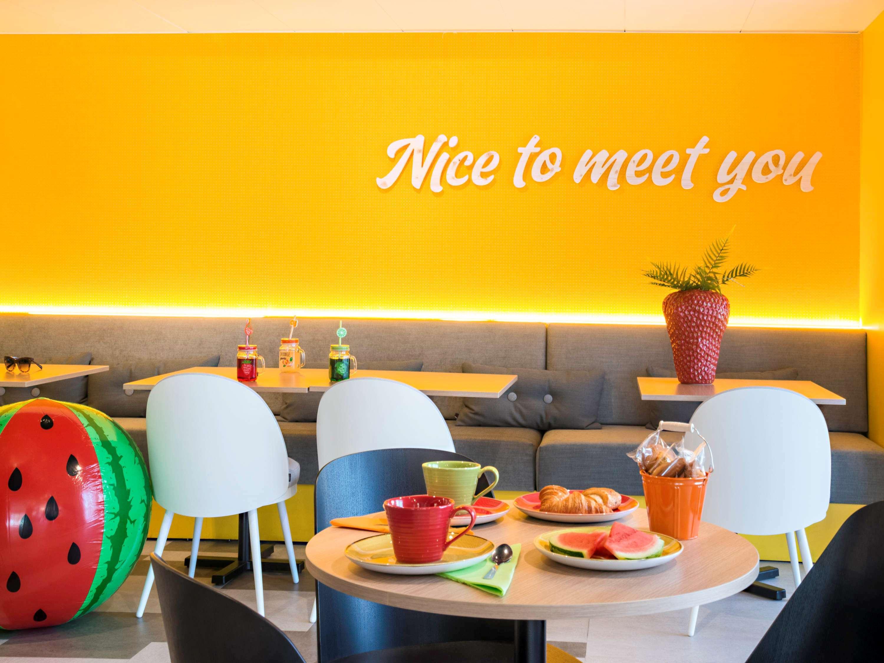 Ibis Styles Nice Cap 3000 Aeroport Saint-Laurent-du-Var Dış mekan fotoğraf