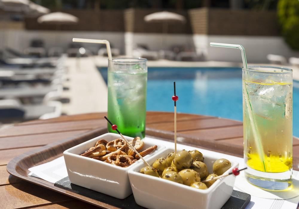 Ibis Styles Nice Cap 3000 Aeroport Saint-Laurent-du-Var Dış mekan fotoğraf